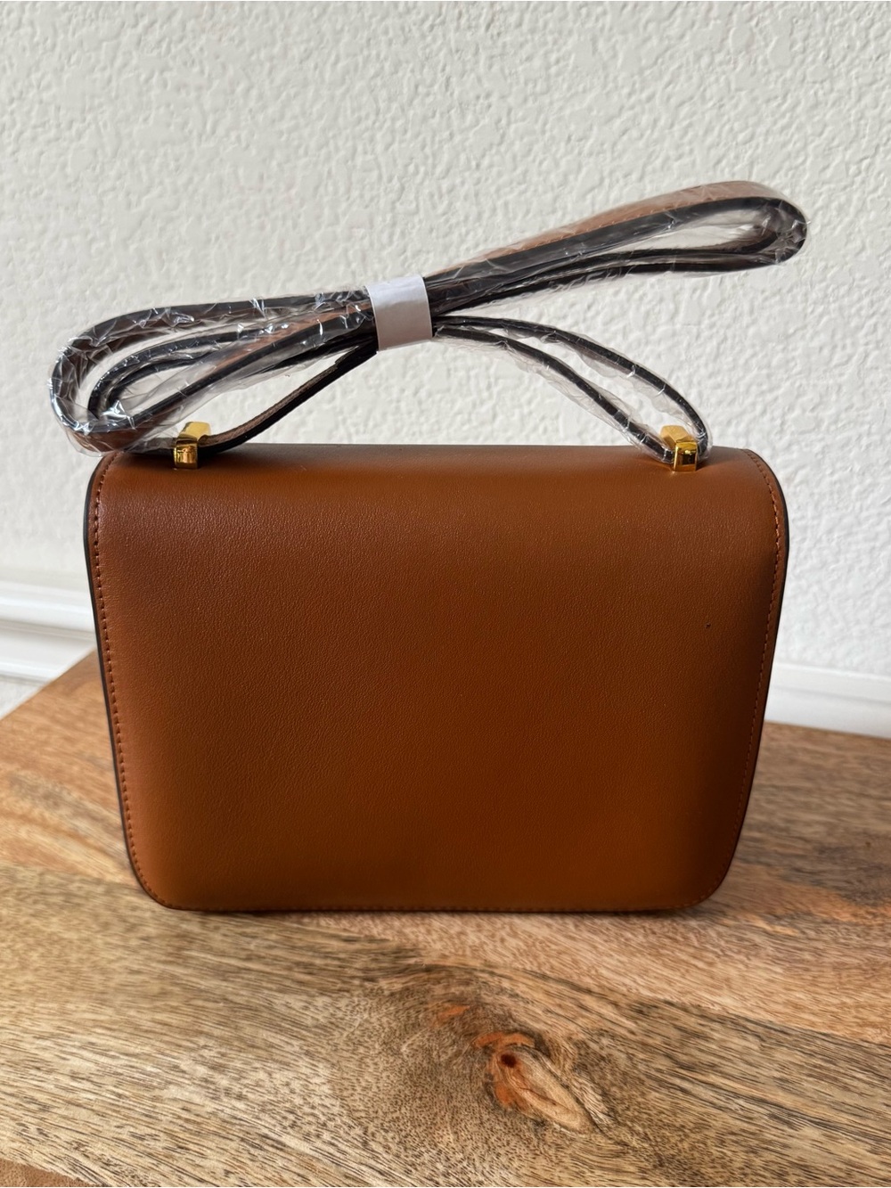 Gold Brown Tan Smooth Leather Logo 18 KK Crossbody Convertible Shoulder Bag - Picture 5 of 8